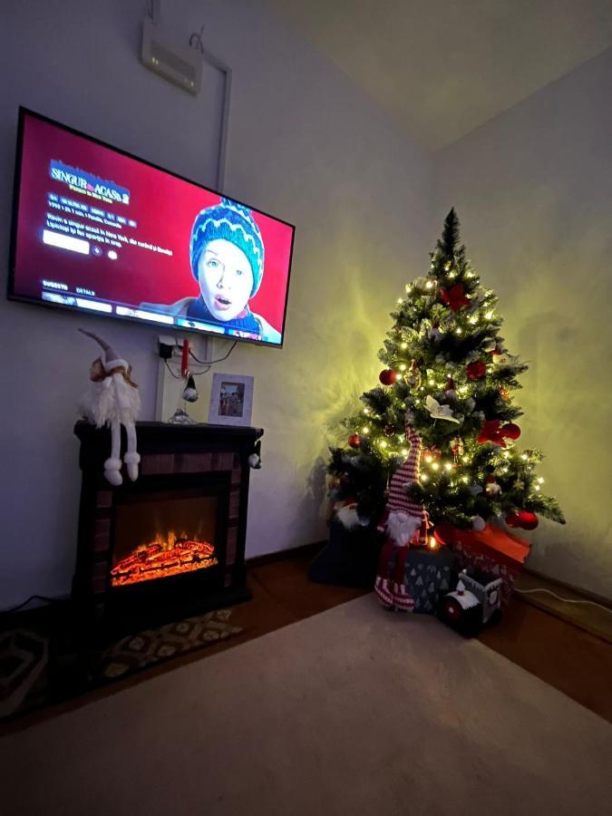 Lala'S Sweet Nest Apartman Călimăneşti Kültér fotó